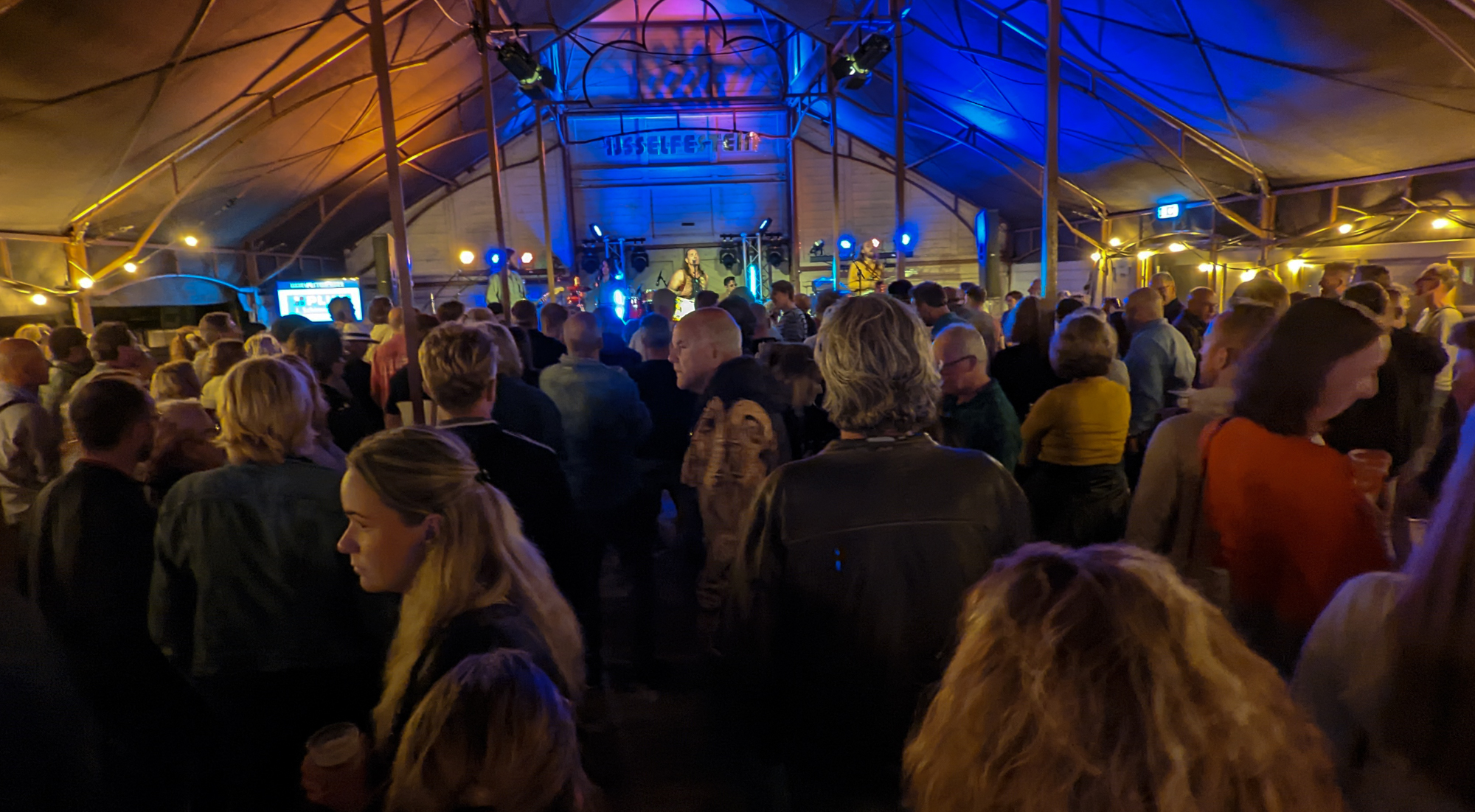 PXL 20220910 211758395